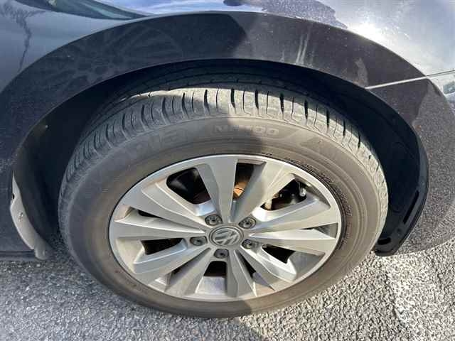 VOLKSWAGEN GOLF VARIANT 2016