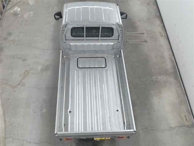 MITSUBISHI MINICAB TRUCK 2025