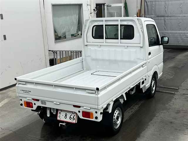 MITSUBISHI MINICAB TRUCK 2025