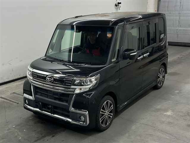 DAIHATSU TANTO 2016