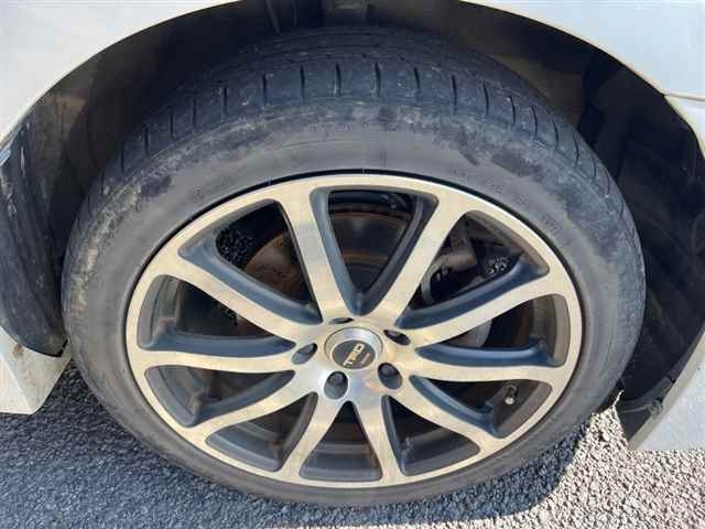 TOYOTA MARK X ZIO 2010