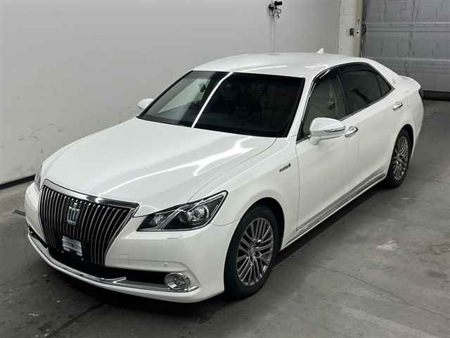 TOYOTA CROWN 2014