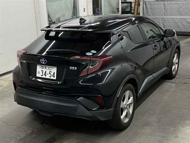 TOYOTA C-HR 2019