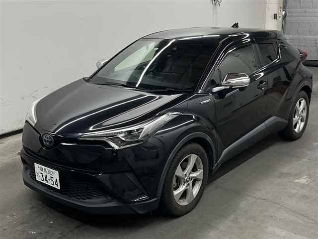 TOYOTA C-HR 2019