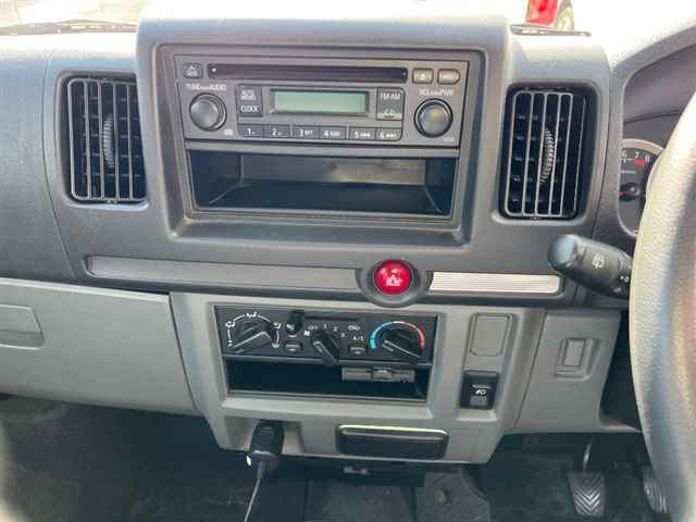 NISSAN CLIPPER VAN 2013