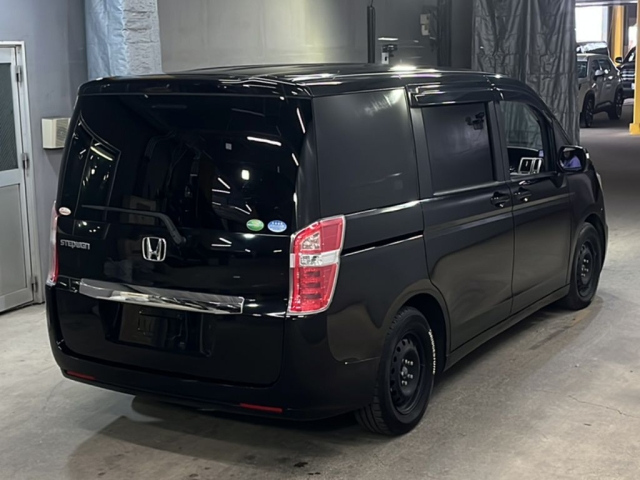 HONDA STEP WAGON 2013