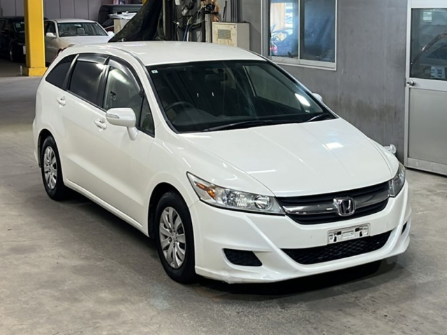 HONDA STREAM 2011