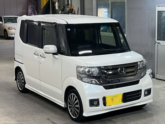 HONDA N BOX 2017