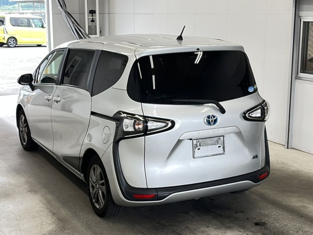 TOYOTA SIENTA 2020
