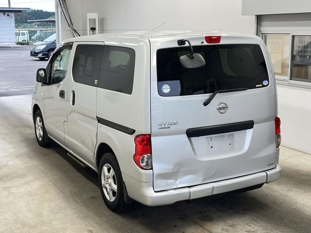 NISSAN NV200 2016