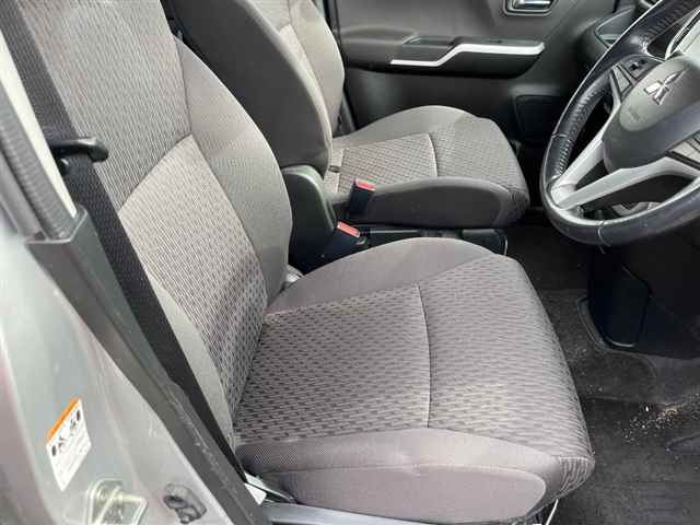 MITSUBISHI DELICA D2 2017