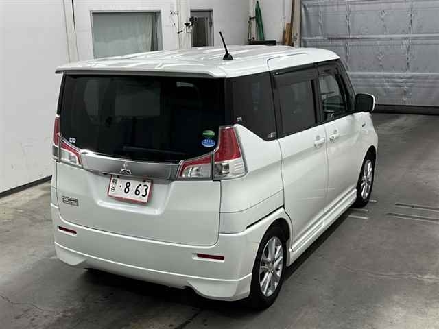 MITSUBISHI DELICA D2 2017