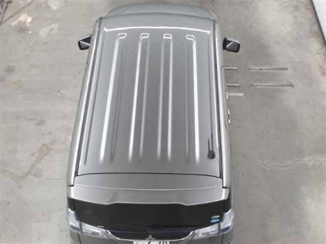 MITSUBISHI DELICA D2 2020