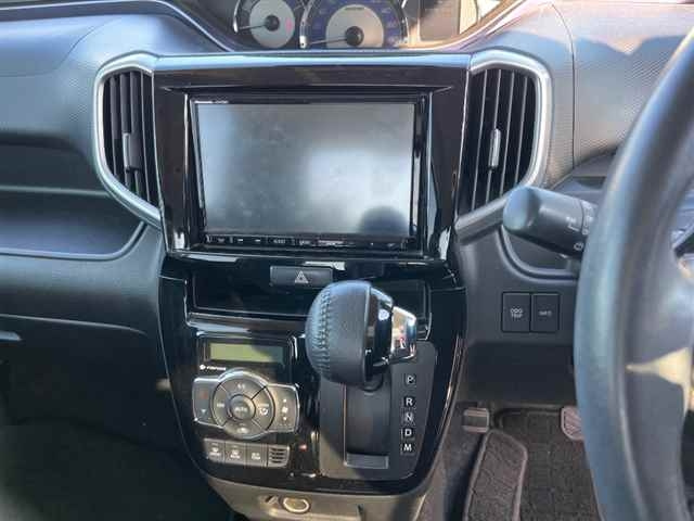 MITSUBISHI DELICA D2 2020