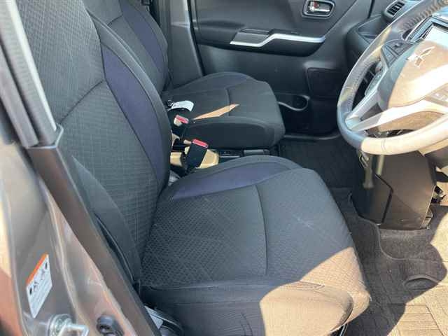 MITSUBISHI DELICA D2 2020