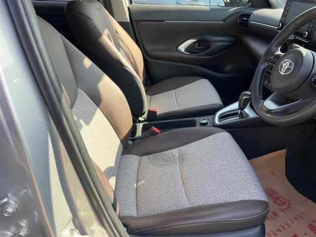 TOYOTA YARIS CROSS 2022