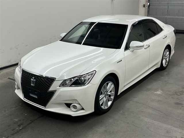 TOYOTA CROWN 2013