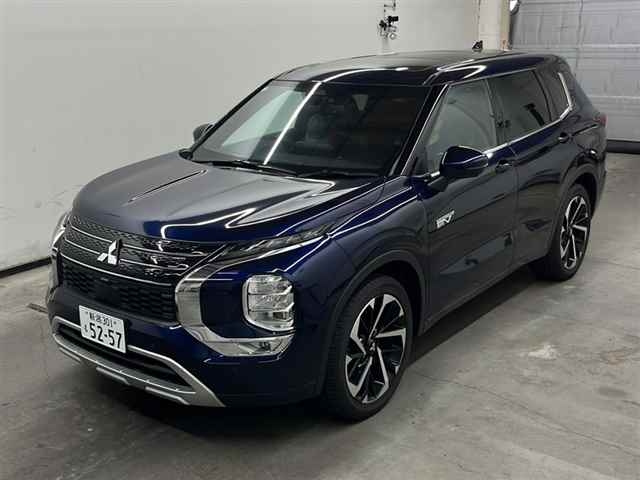 MITSUBISHI OUTLANDER PHEV 2024