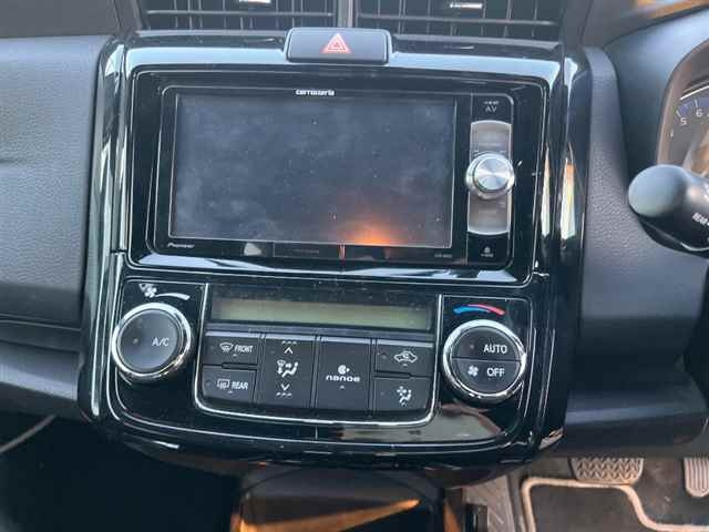 TOYOTA COROLLA FIELDER 2016