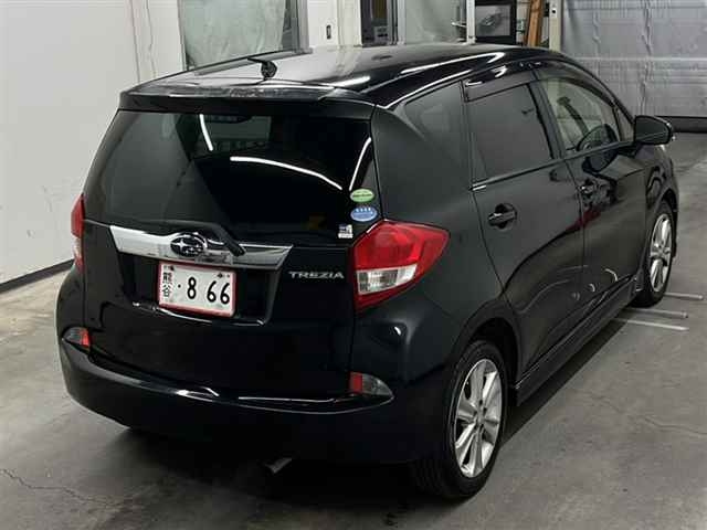 SUBARU TREZIA 2012