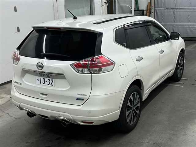 NISSAN X-TRAIL 2016