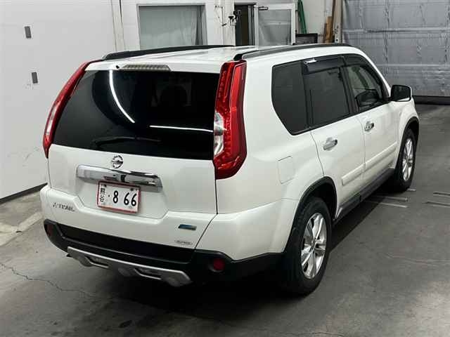 NISSAN X-TRAIL 2013