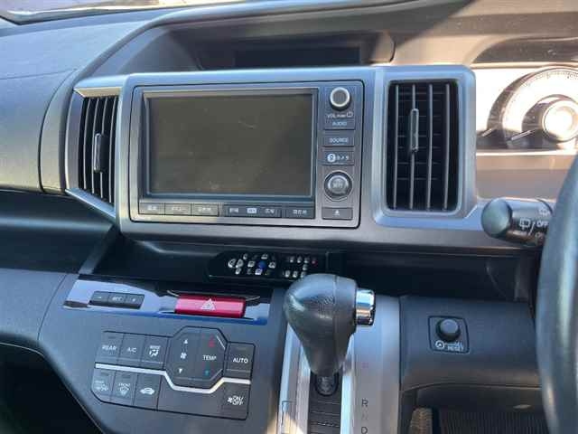 HONDA STEP WAGON 2011