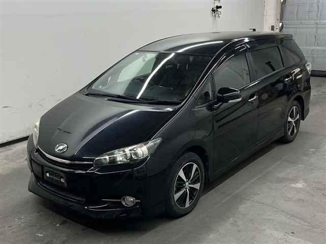 TOYOTA WISH 2017