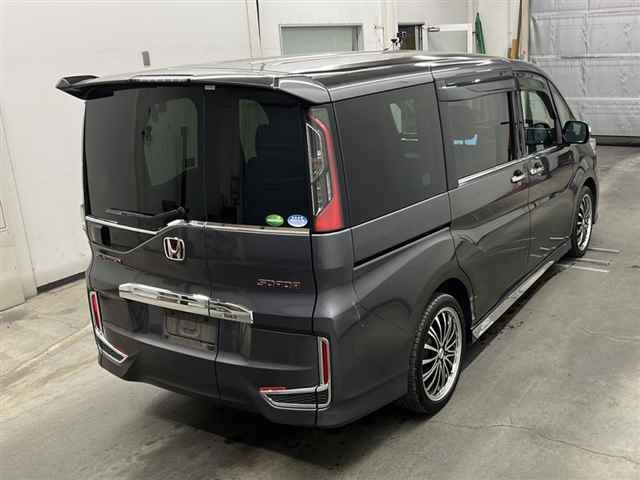 HONDA STEP WAGON 2019