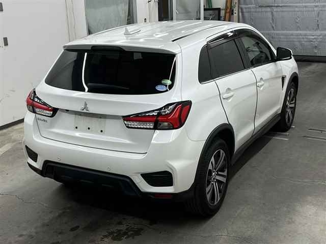MITSUBISHI RVR 2021
