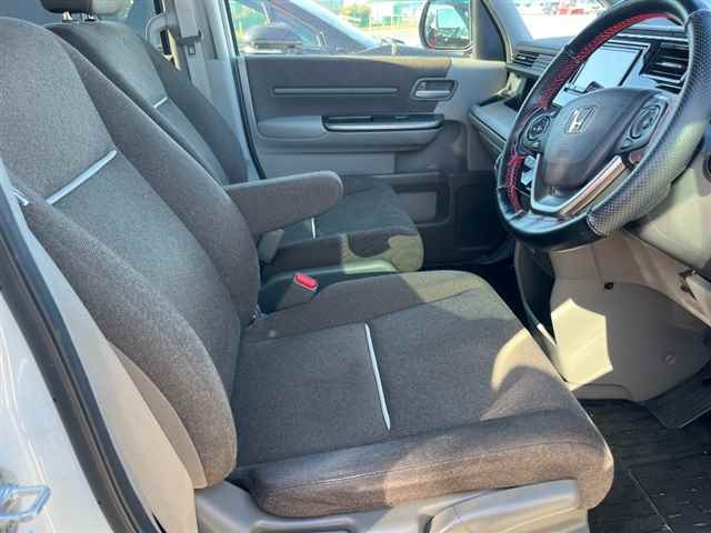 HONDA STEP WAGON 2019