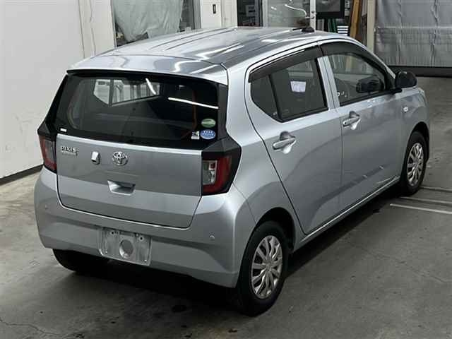 TOYOTA PIXIS EPOCH 2018