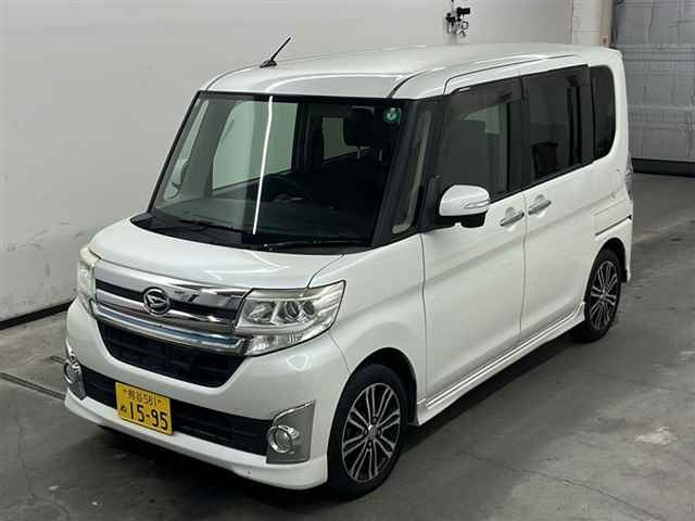 DAIHATSU TANTO 2013