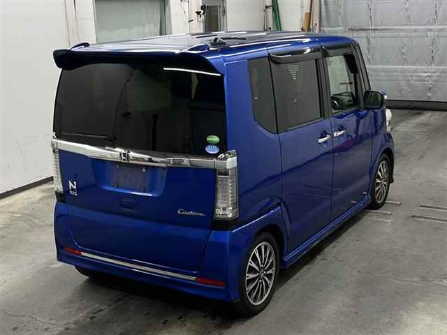 HONDA N BOX 2017