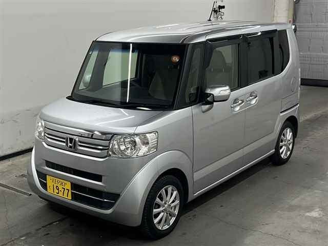 HONDA N BOX 2015