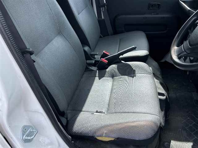 DAIHATSU HIJET VAN 2018