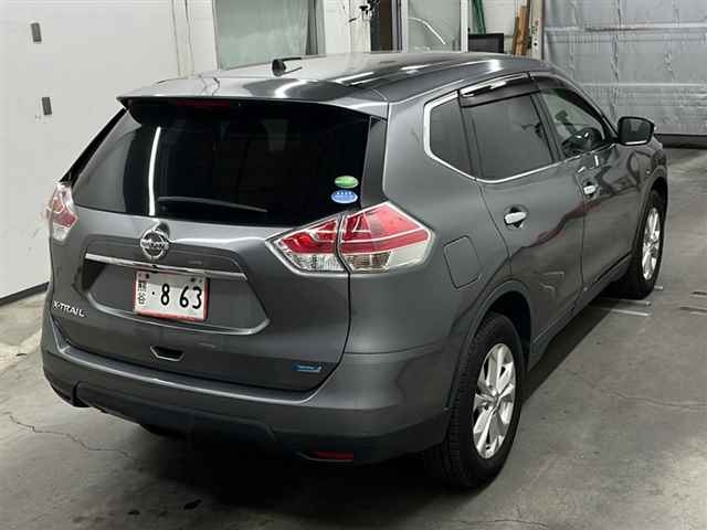NISSAN X-TRAIL 2014