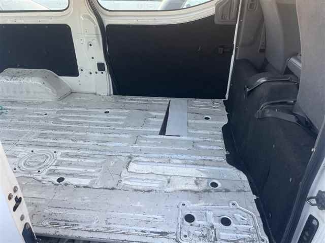 NISSAN CARAVAN VAN 2013