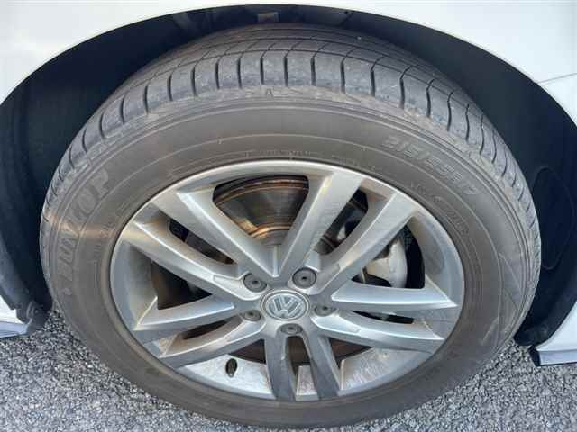 VOLKSWAGEN GOLF TOURAN 2017