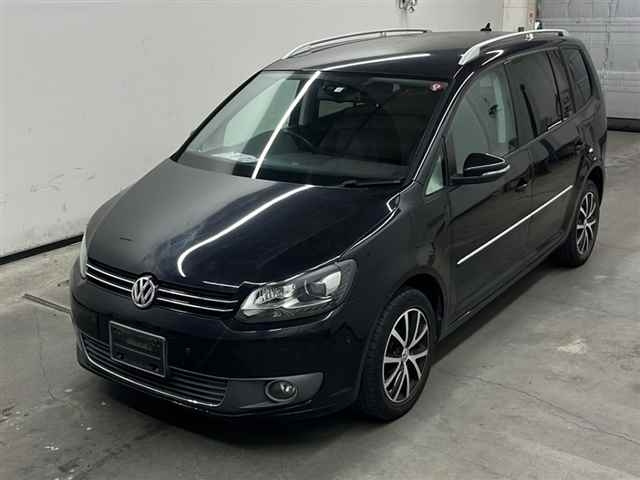 VOLKSWAGEN GOLF TOURAN 2014