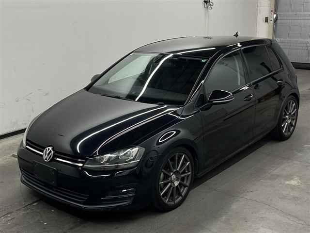 VOLKSWAGEN GOLF 2015