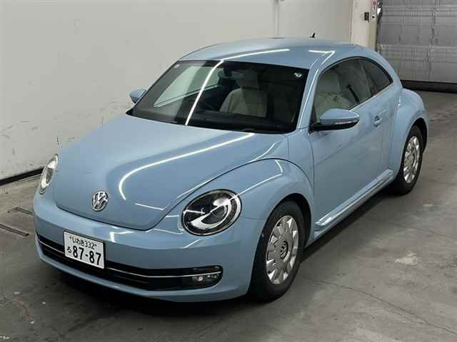 VOLKSWAGEN THE BEETLE 2013