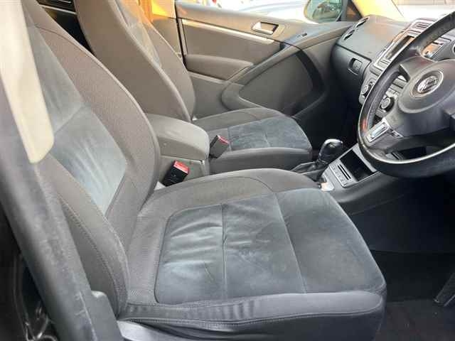 VOLKSWAGEN TIGUAN 2012