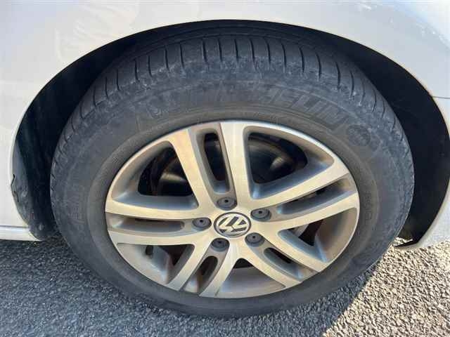 VOLKSWAGEN GOLF 2010