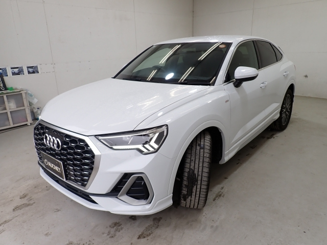 AUDI Q3 2023