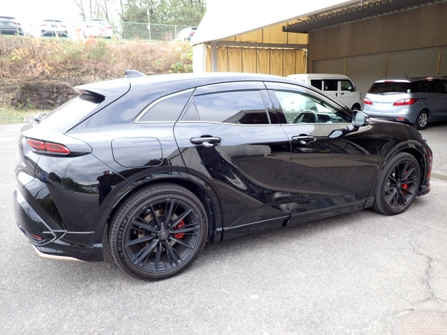 TOYOTA CROWN SPORT 2024