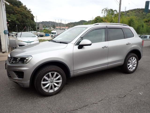 VOLKSWAGEN TOUAREG 2015