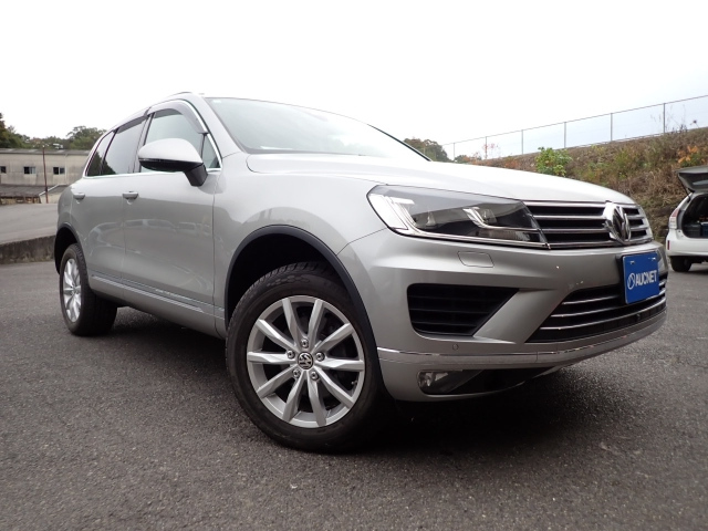 VOLKSWAGEN TOUAREG 2015