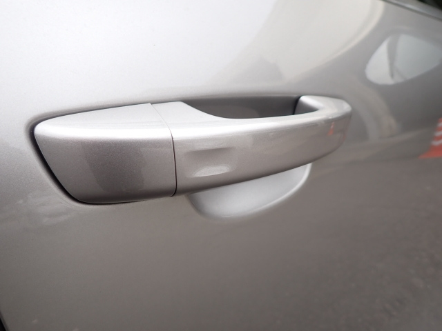 VOLKSWAGEN TOUAREG 2015