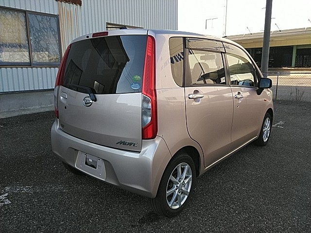 DAIHATSU MOVE 2013